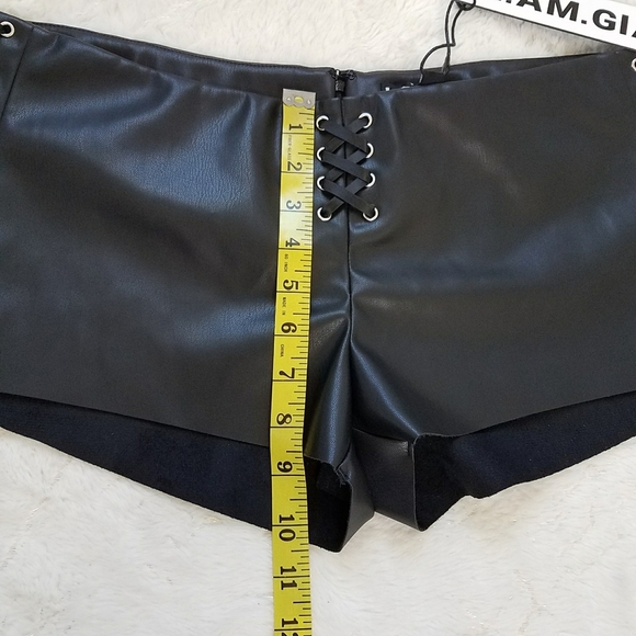 I.AM.GIA RAMONA SHORTS - Picture 6 of 9